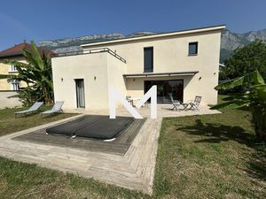 Maison contemporaine à vendre à Biviers