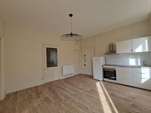 Location Appartement 3 pièces 45m² COUZON AU MONT D OR 69270