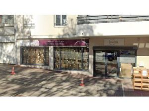 Location Local commercial 121m² FRANCHEVILLE 69340