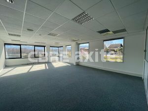 Location Local Professionnel 120m² CHAVANOD 74650