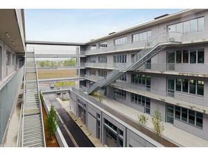 Location Local Professionnel 193m² LA MOTTE SERVOLEX 73290