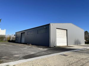 Achat Immeuble 400m² TOUVERAC 16360