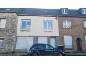 Achat Immeuble 110m² POMMERIT LE VICOMTE 22200