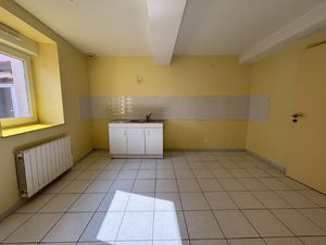 Location Appartement 2 pièces 39m² CHAUFFAILLES 71170