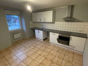 Location Appartement 4 pièces 80m²