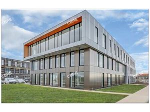 Location Local Professionnel 1 033m²