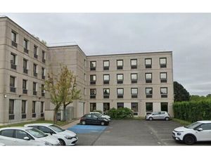 Location Local Professionnel 458m² LIEUSAINT 77127