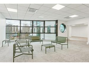 Location Local Professionnel 3 644m² VELIZY VILLACOUBLAY 78140