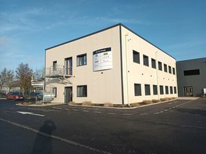 Location Local Professionnel 138m² EPREVILLE 76400