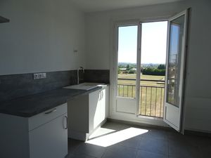 Location Appartement 4 pièces 74m² RICHELIEU 37120