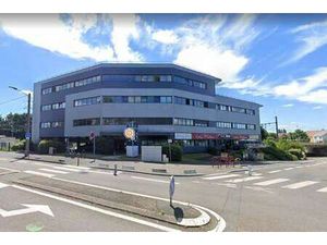 Location Bureaux et commerces au Mans (72000) : à louer / Le Mans