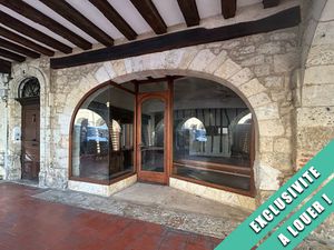 Location Local commercial 87m² FLEURANCE 32500