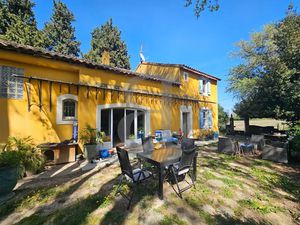 Vente maison 5 pièces 287 m² à Orange (84100)  490 000 €