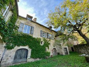 Vente maison 7 pièces 247 m² Marcillac-Vallon (12330)