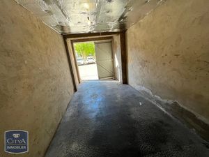 Parking à louer - Marignane (13) - 100€