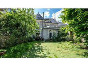 Location Maison 7 pièces 207m² NANTES 44100
