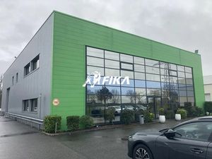 LOCAL D'ACTIVITE A VENDRE