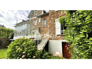 Maison de luxe à vendre dans le quartier Les Blagis