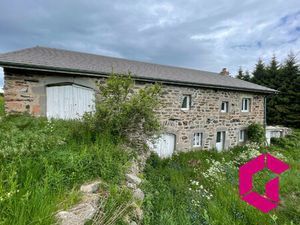 Maison en Pierres à Saint Front