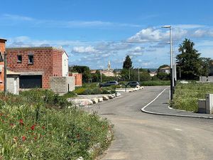 Vente local industriel 215 m² Manduel (30129)