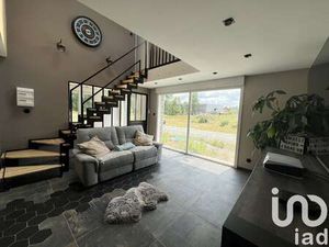 Vente Maison Piscine à Montfort-le-Gesnois (72450) : à vendre Piscine / 360m² Montfort-le-