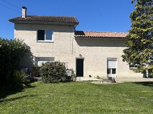 ST PEY D'ARMENS - Maison 189 m2- 13km de Libourne - 5 km de