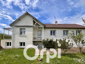 Vente maison 5 pièces 196 m² à Antran (86100)  187 620 €