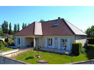 Vente maison 6 pièces 147 m² à Beauvais (60000)  365 000 €