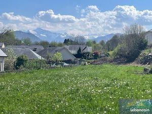 Terrain 2110 m² Poueyferré