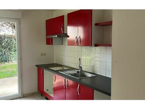 Location maison  m² T-4 à La Ville-aux-Dames  1 000 €