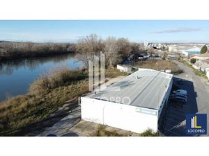 LOCAL COMMERCIAL A LOUER