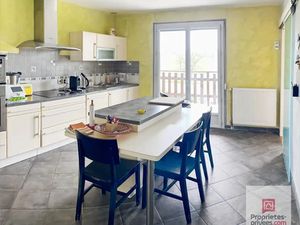 Vente maison 8 pièces 230 m² à Toulouse-le-chateau (39230)  345 000 €