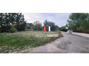 Vente terrain 986 m² à Lecques (30250)  150 000 €