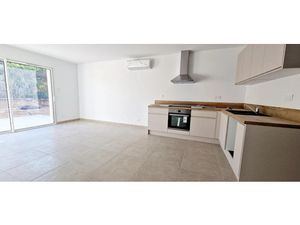 Location villa 3 pièces 67.1 m² à Saint-Paul-Trois-Châteaux (26130)  980 €