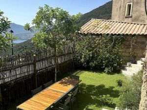 Olmeto  Maison de village en pierres de taille 4 pièce(s) 95 m2 jardin 202 m2