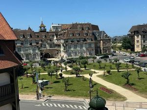 Location meublée appartement 3 pièces 60 m² à Deauville (14800)  499 000 €