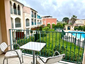 Vente appartement 2 pièces 49.1 m² à Grimaud (83310)  285 000 €