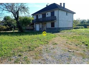 Annonce vente maison 5 pièces de 130m2 à Randan (63310) - ParuVendu.fr ref 992780412489