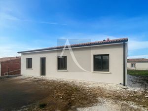 Vente maison 5 pièces  112.00m²  Frespech