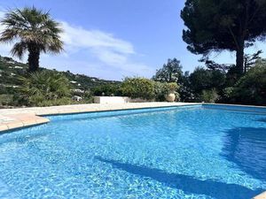 Villa de luxe de 6 pièces en location Roquebrune-sur-Argens  France