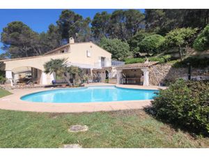 Vente maison 4 pièces 200 m² à Lorgues (83510)  1 190 000 €