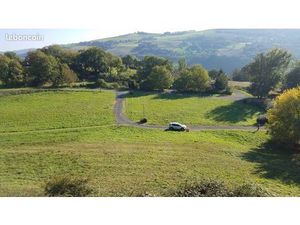 Terrain à bâtir viabilisé avec (ou sans) permis de construire accepté