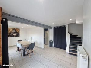 Maison 5 pièces 65 m²