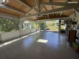 Maison 7 pièces 174 m²