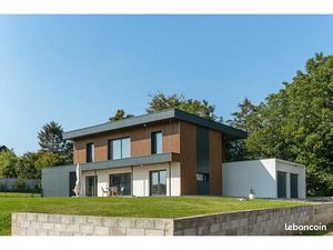 Maison 8 pièces 225 m²