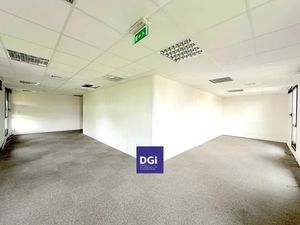 Location bureau Nîmes 71 m2