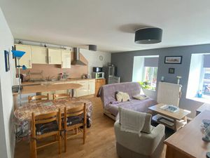 Appartement F2 meublé à louer en hyper centre d'Équeurdreville