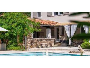 Propriété avec piscine Bonnieux (84)
