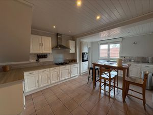 Saint-Vaast-lès-mello appartement de 121m2