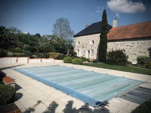 Vente maison 8 pièces 242 m² à Vichy (03200)  735 000 €